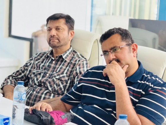 Live Trading session with traders in action